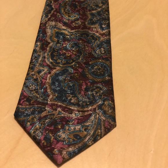 Polyester Tie. Made by Bellagio. - Picture 5 of 5